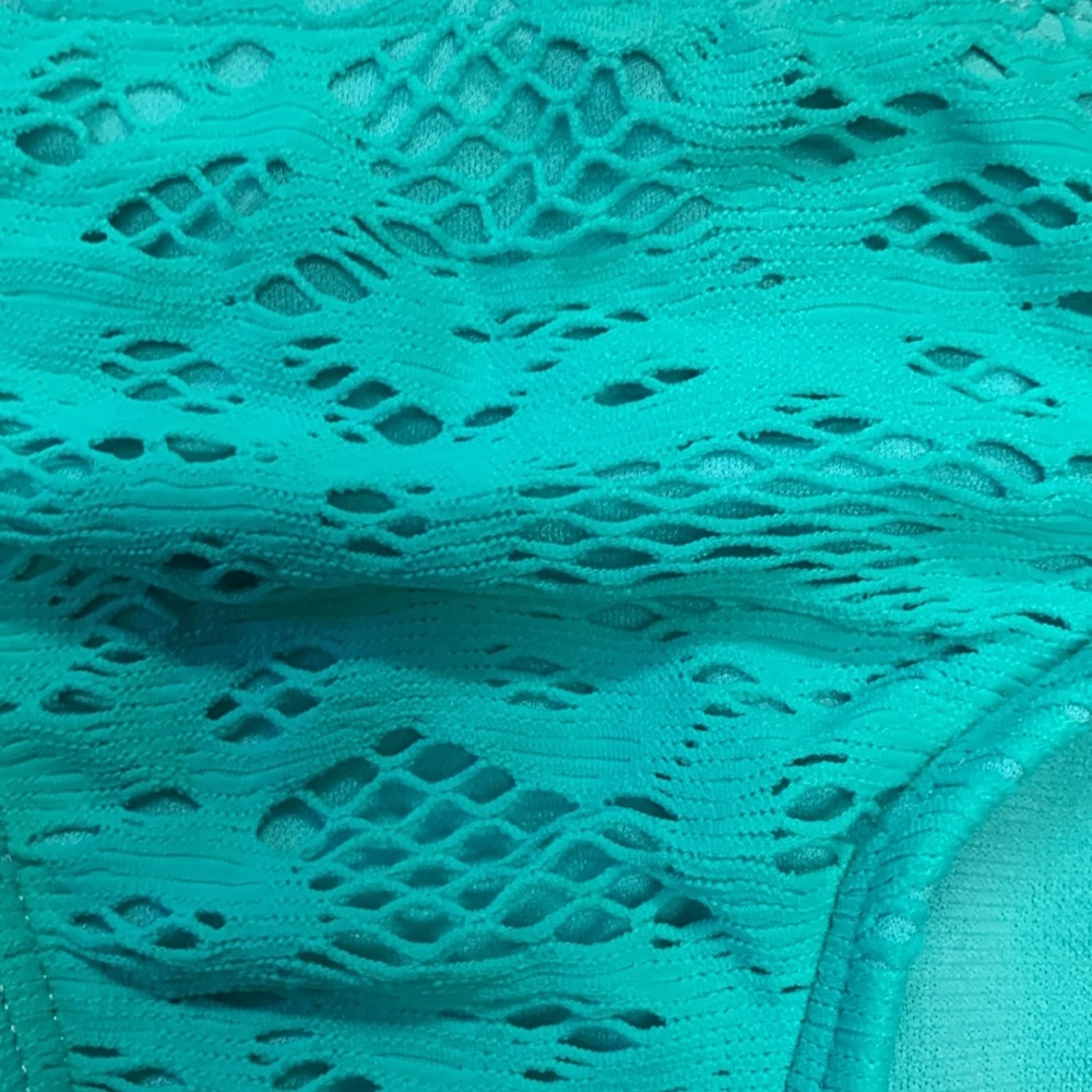Kenneth Cole Reaction Crochet Detail SGL Aqua Green Bikini Bottoms Size M NWT - Picture 2 of 10